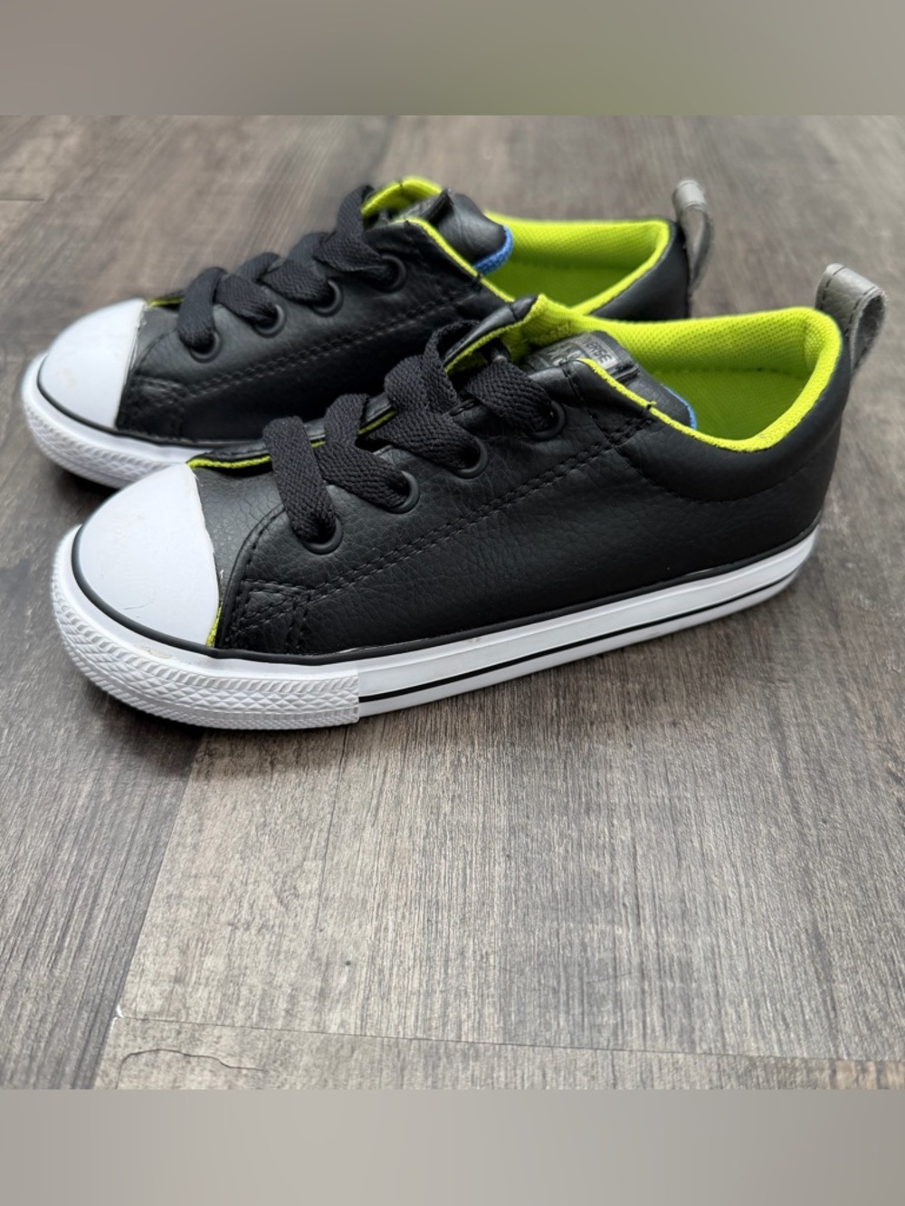 Converse Kids Black Low-Top Sneakers with Neon Lime Interior